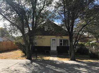 110 E Water St, Rawlins, WY 82301