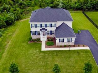 42544 Rough Rock Ct, Chantilly, VA 20152