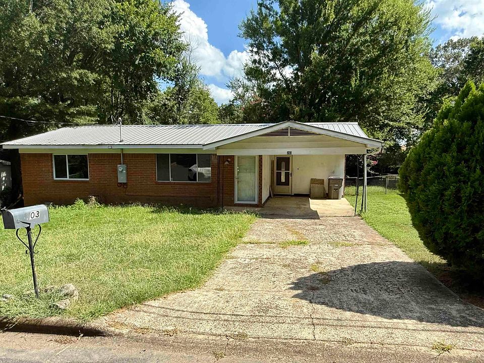 1st image of 203 Lary St