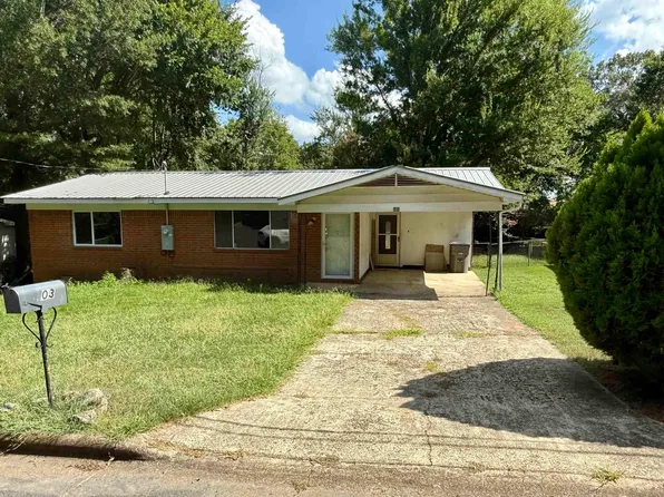 203 Lary St, Hot Springs, AR 71913