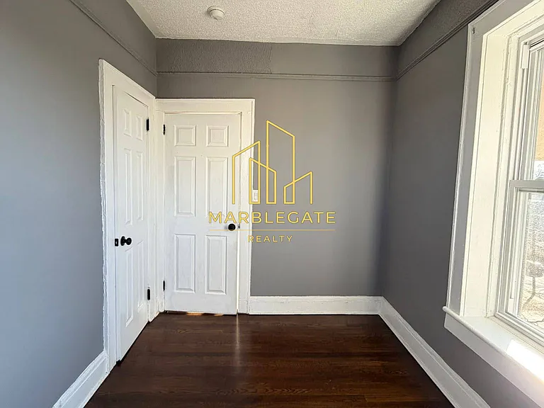 717 Arlington Ave #5AA — Photo 8