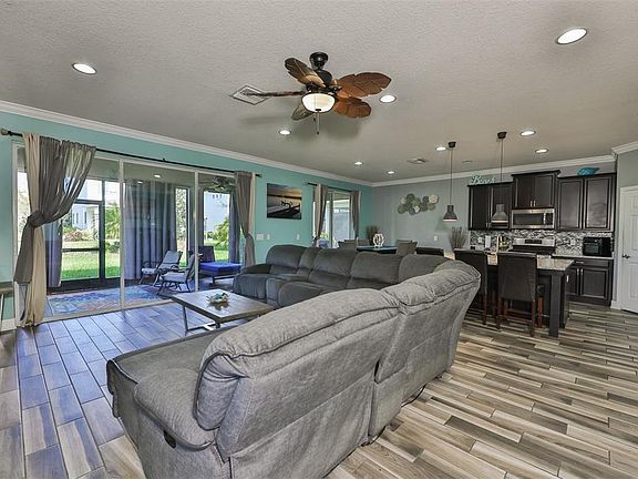 4th image of 7502 Sea Lilly Ct