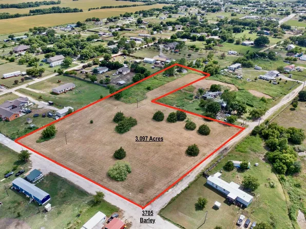 3705 Barley Rd, Venus, TX 76084
