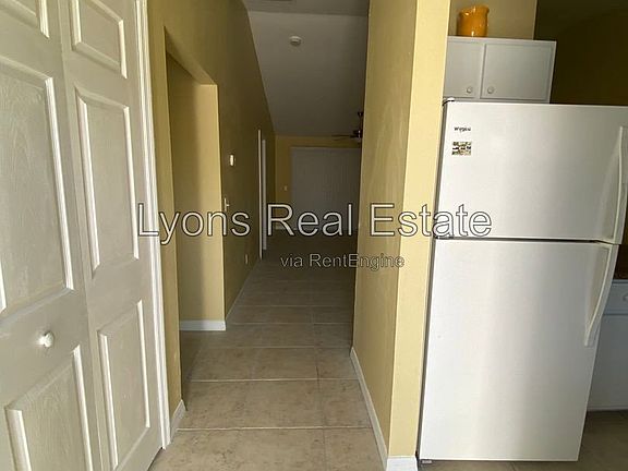 4th image of 5478 Thomas St