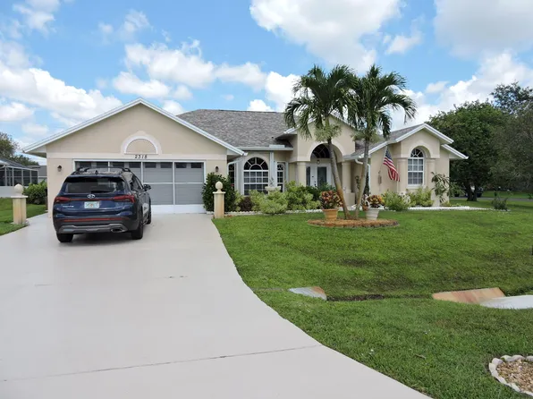 2318 SE Pinero Road, Port St Lucie, FL 34952