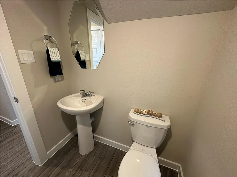 3113 Moontide Ln — Photo 16