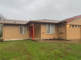 1797 SW Fellows St #2, McMinnville, OR 97128