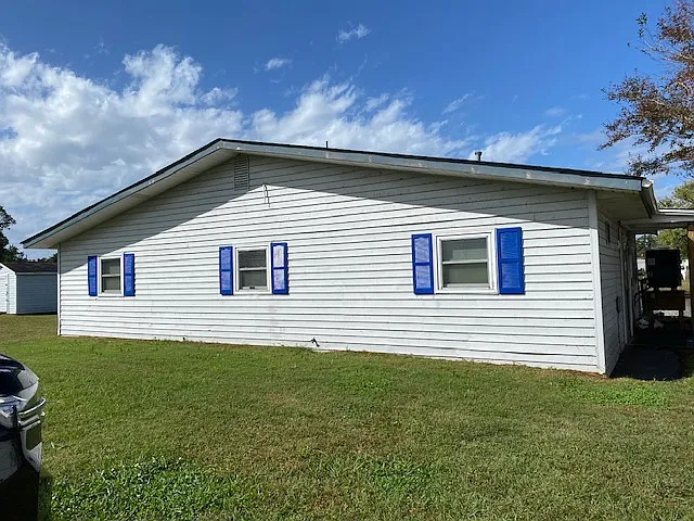 139 Walnut Island Blvd — Photo 3