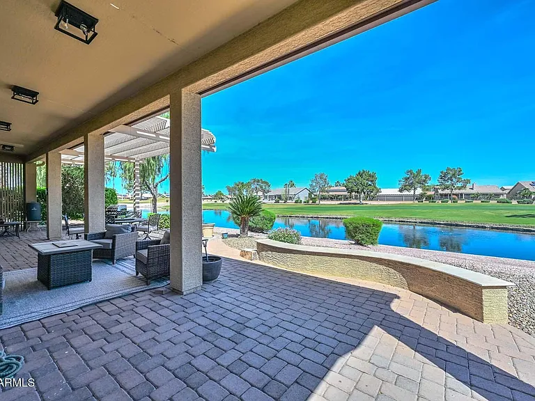3171 N Palmer Dr — Photo 34