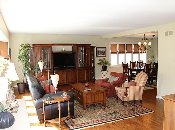 5th image of 7514 W Pottawatomi Dr