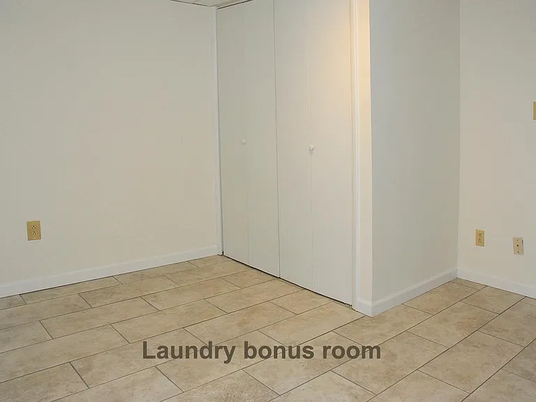 2816 Mineral Springs Ave — Photo 13