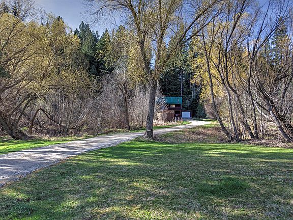 4th image of 499 Bunkhouse Rd