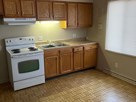 4th image of 1417 N Charles St