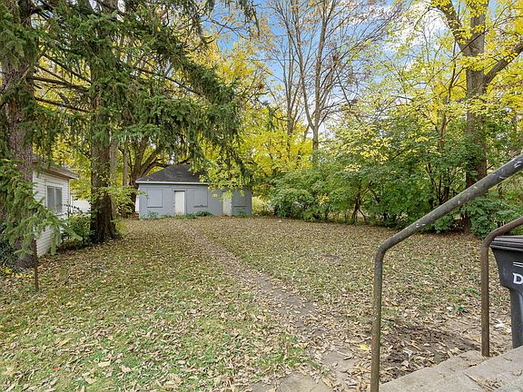 2nd image of 58 Fountain Ave #58