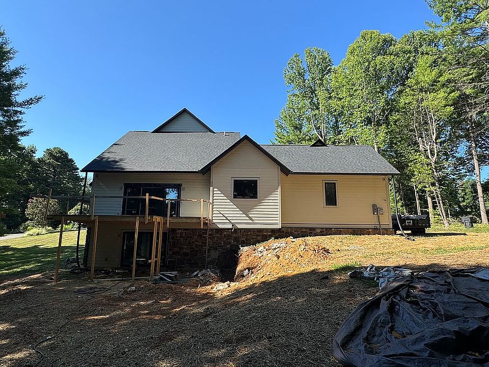 2nd image of 6671 Poages Mill Dr