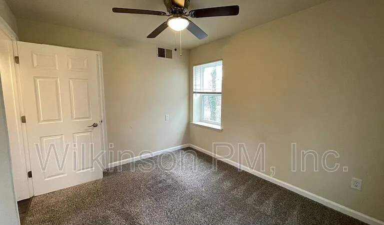 313 2nd Ave #203 — Photo 9