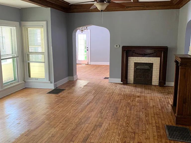 1012 W Colfax Ave — Photo 5