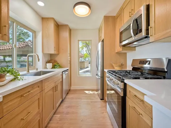 10718 Dabney Dr, San Diego, CA 92126