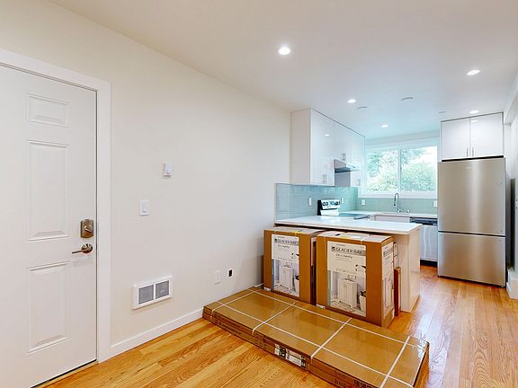 5th image of 338A 5th Ave