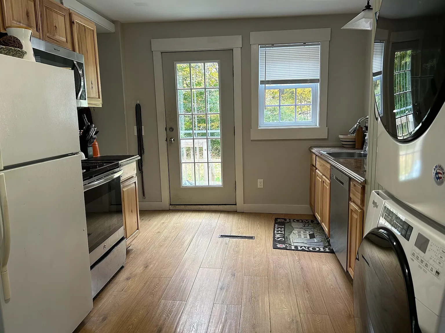 1 bed, 750 sqft, $1,900 — Photo 4