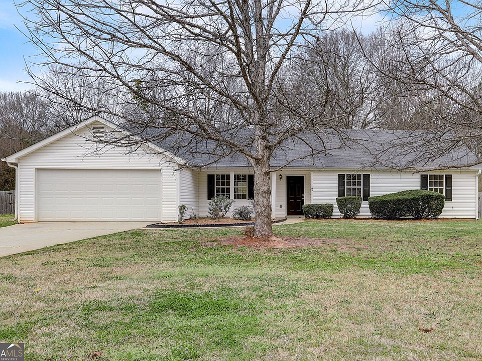 1st image of 45 Cypress Dr