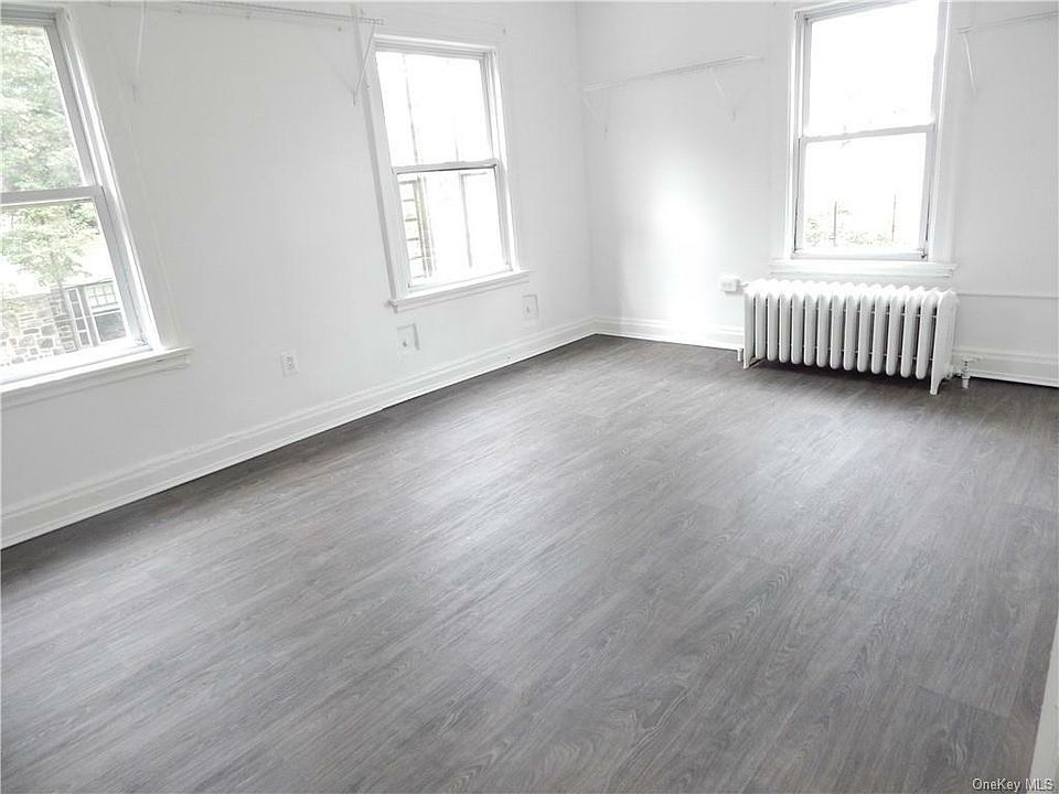 1st image of 199 Valentine Ln APT 2