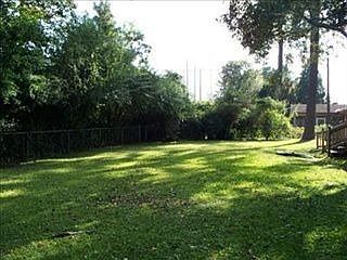 1st image of 425 Clearbrook Dr