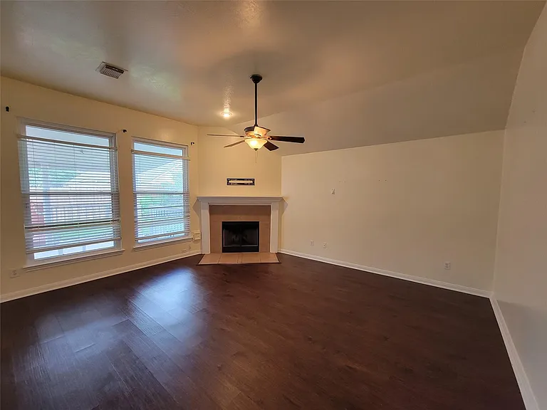4010 Highland Vale Ct — Photo 19