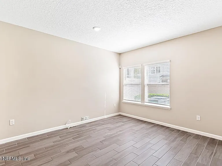 1620 Pottsburg Point Dr — Photo 13