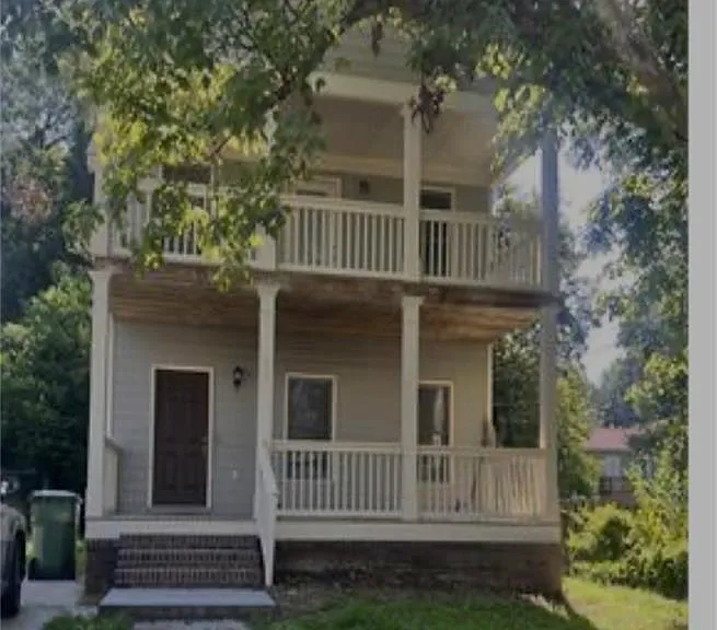 15 Ollie St NW — Photo 1