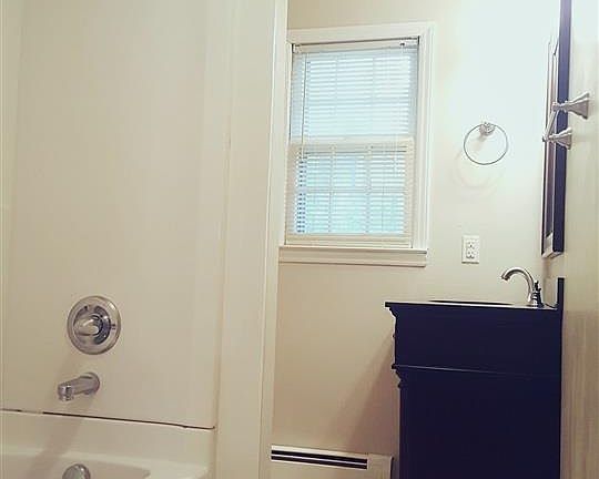 5th image of 4023 Clyde Dr