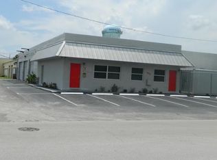114 SE 9th St, Deerfield Beach, FL 33441