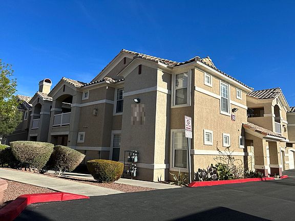 3rd image of 5855 Valley Dr Unit 2148