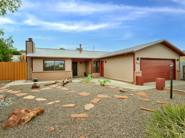 832 Foraker Rd SE, Rio Rancho, NM 87124