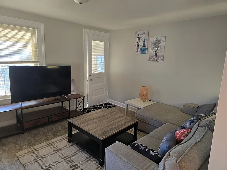 92 Townsend Ave #2 — Photo 21