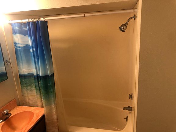 5th image of 630 NE Maiden Ln #11