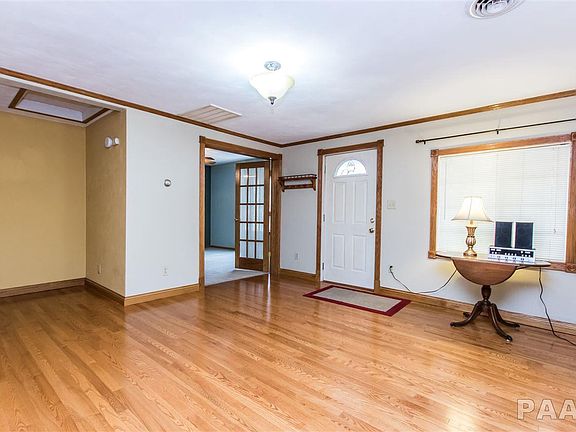 5th image of 709 S Dixon St