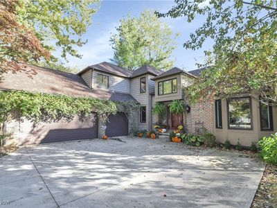 29701 Hilliard Oak Ln, Westlake, OH, 44145