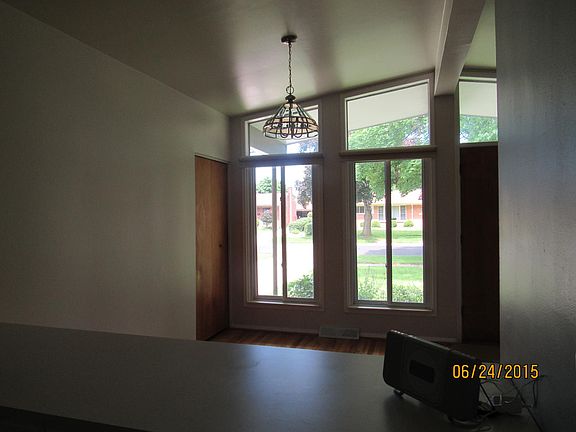 4th image of 1330 Jay Ave