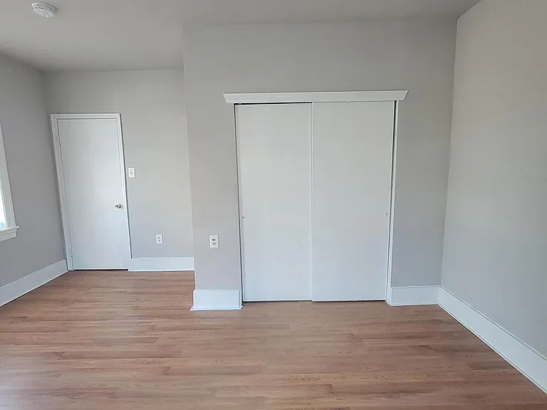 1300 Wagner Ave #2 — Photo 12