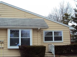 28 Lexington Dr #B, Manchester Township, NJ 08759