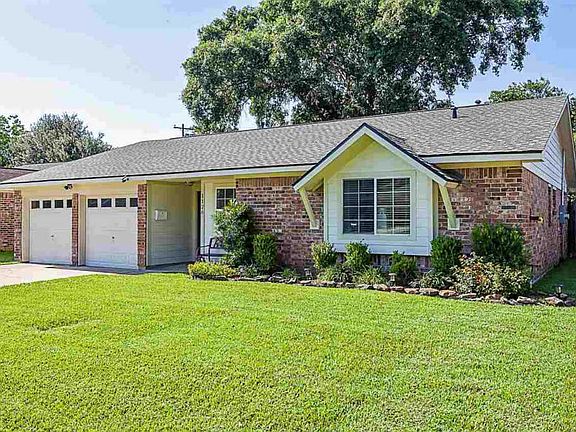 3rd image of 1126 E Lambuth Ln