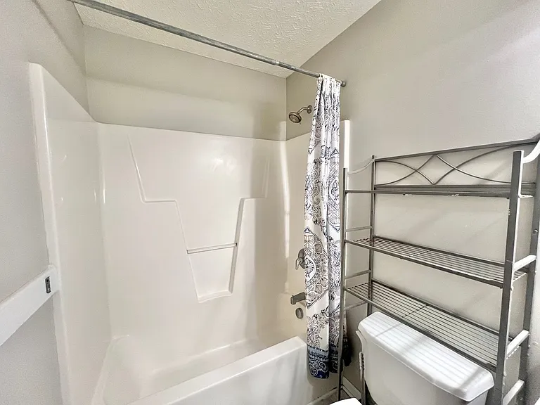 2019 Spring Creek Dr — Photo 19