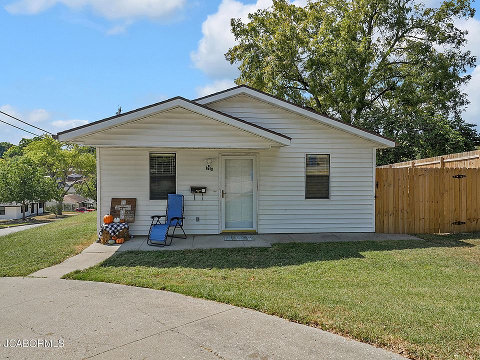 1st image of 1316 Hough St