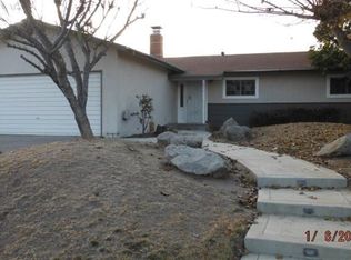 1445 Rawson Ave, Sanger, CA 93657