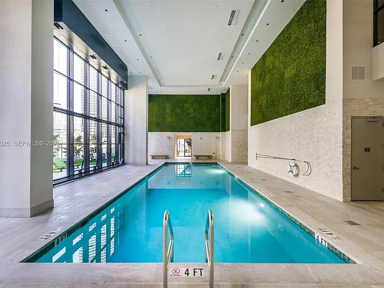 1010 Brickell Ave #2910 — Photo 38