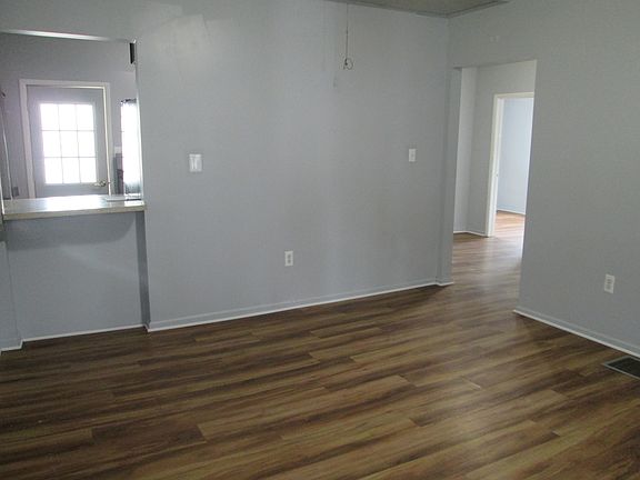 5th image of 1208 Locust St