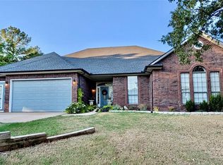 15915 NE 209th St, Luther, OK 73054