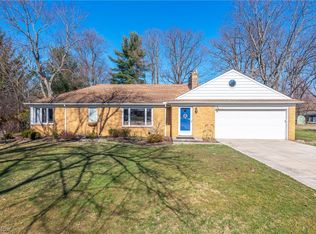 10609 Cardinal Ln, Brecksville, OH 44141