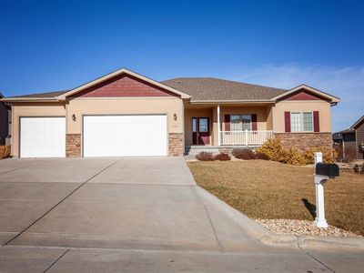 720 Leyden Ridge Cir, Manhattan, KS, 66503
